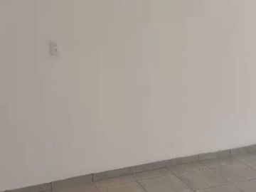 LOCAL COMERCIAL RENTA EN LA INDUSTRIAL