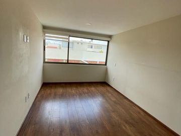 CASA EN RENTA BOSQUE DE LAS FUENTES, MODELO CAPRI, CALIMAYA, A UNOS MIN DE METEPEC