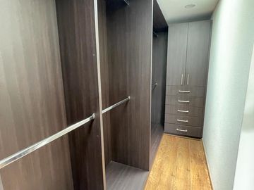 CASA EN RENTA BOSQUE DE LAS FUENTES, MODELO CAPRI, CALIMAYA, A UNOS MIN DE METEPEC
