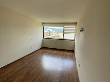 CASA EN RENTA BOSQUE DE LAS FUENTES, MODELO CAPRI, CALIMAYA, A UNOS MIN DE METEPEC
