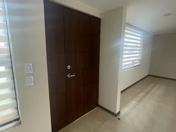 CASA EN RENTA BOSQUE DE LAS FUENTES, MODELO CAPRI, CALIMAYA, A UNOS MIN DE METEPEC