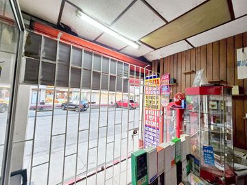 Venta de Propiedad Comercial de 162 m² - Alborada II Etapa, Cerca a Av Principal