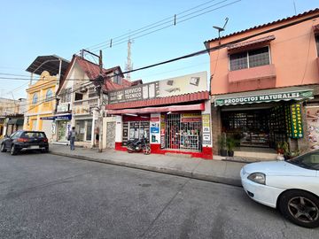 Venta de Propiedad Comercial de 162 m² - Alborada II Etapa, Cerca a Av Principal