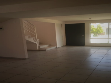 CASA DISPONIBLE DE ENTREGA INMEDIATA EN VENTA EN LA FLORIDA II, SAN MATEO NOPALA