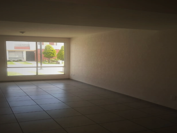 CASA DISPONIBLE DE ENTREGA INMEDIATA EN VENTA EN LA FLORIDA II, SAN MATEO NOPALA