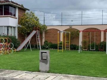 VENTA DE CASA EN JESÚS REYES HEROLES, METEPEC, EDO.MÉX.