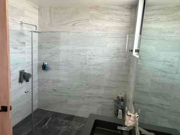 Hermosa residencia en renta en sayavedra