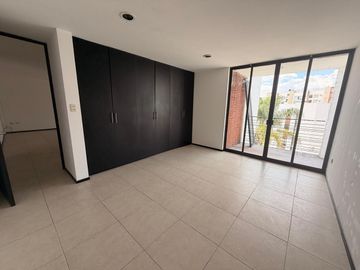 DEPARTAMENTO EN RENTA CERCA DE LA VISTA Y PLAZA KENTRO PUEBLA