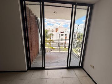 DEPARTAMENTO EN RENTA CERCA DE LA VISTA Y PLAZA KENTRO PUEBLA