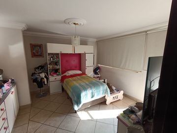 VENTA-AGRADABLE CASA EN COL CAMPESTRE CHURUBUSCO, COY. CDMX