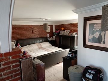 VENTA-AGRADABLE CASA EN COL CAMPESTRE CHURUBUSCO, COY. CDMX