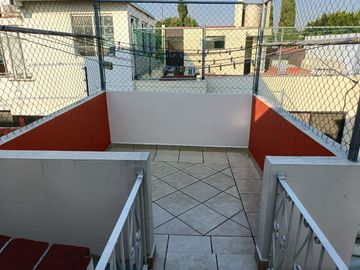 VENTA-AGRADABLE CASA EN COL CAMPESTRE CHURUBUSCO, COY. CDMX