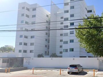 ¡Oportunidad de Inversión! Departamento en Remate Adjudicado - Av. Bonampak, Cancún