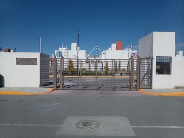 CASA DE 2 RECÁMARAS UBICADO EN ZONA RESIDENCIAL, SAN MATEO NOPALA, OTZOLOTEPEC, ESTADO DE MÉXICO.