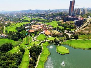 Macrolote comercial 7,332 m2 en residencial con campo de golf, venta Estado de Mexico