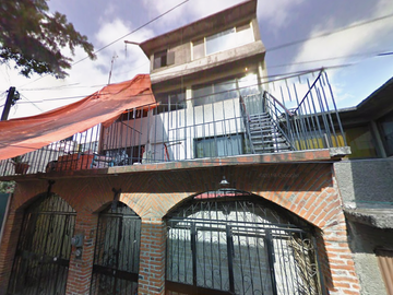 CASA EN VENTA 4 RECAMARAS EN IZTACALCO