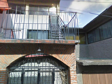 CASA EN VENTA 4 RECAMARAS EN IZTACALCO