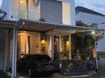 RUMAH  DI PERUM THE EAGLE HILLS MANGUNHARJO TEMBALANG SEMARANG