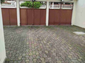 Alquiler de Departamento Amoblado en Colinas de Los ceibos cerca de Olivos Park. Incluye alicuota