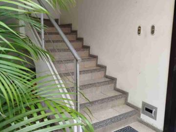 Alquiler de Departamento Amoblado en Colinas de Los ceibos cerca de Olivos Park. Incluye alicuota