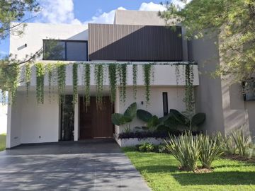 CASA EN VENTA LA CAMPIÑA DEL BOSQUE LEON GUANAJUATO