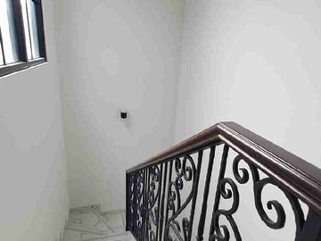 Rumah Baru American Clasic Design Bintaro Jaya sektor.5 Tangerang Selatan