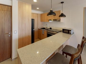 Departamento amueblado en renta en zona real Zapopan