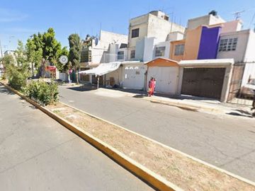 CASA EN VENTA DE REMATE DE BANCO ,NO SE ACEPTAN CAMBIOS ,TEXCOCO 8 REAL DE SAN VICENTE 1 CHICOLOAPAN EDO DE MEX
