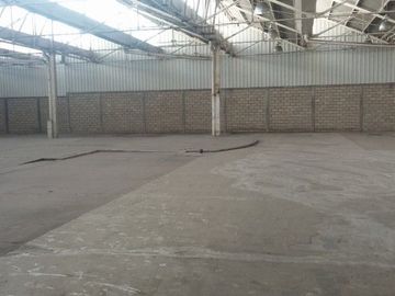 BODEGA DE 4,924m2 DENTRO DE CONJUNTO  CON  CONTROL DE ACCESOS.