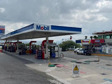 Local en Renta Gasolinera Blvd. Alonso  de Torres y San Juan Bosco, León, Guanajuato