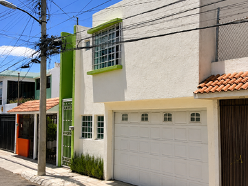 Casa en venta en Mineros Fannayer, San Luis Potosí.