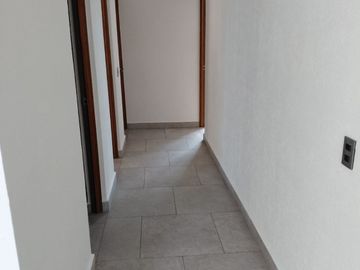 RENTA DEPARTAMENTO DE 3 HABITACIONES EN AVENIDA HUAYACAN