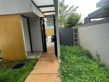 Dijual rumah Shila at Sawangan, Depok, Cluster The Grove
