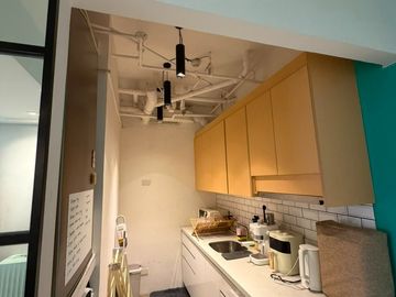 1 Bedroom in Forbeswood Heights For Lease