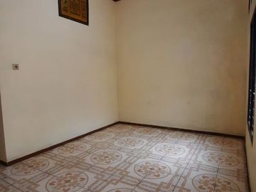 Rumah 2 Lantai di Tanjung Priok Komp. Pelindo. Jual dan Sewa