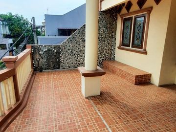 Rumah 2 Lantai di Tanjung Priok Komp. Pelindo. Jual dan Sewa