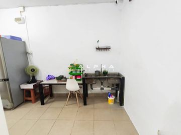 Dijual Cepat Rumah 3 Lantai Permata Baloi Depan BCS Mall Batam