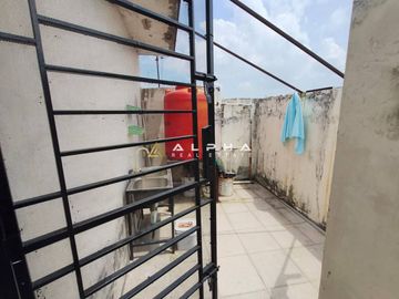 Dijual Cepat Rumah 3 Lantai Permata Baloi Depan BCS Mall Batam