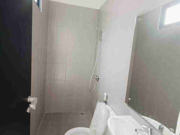 Dijual Super Sale Rumah 2 Lantai Citraland Megah Batam Center Fully Furnished