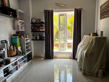 Rumah Citraland dkt woodland alam hijau dan TPR surabaya barat