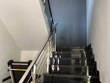Rumah Citraland dkt woodland alam hijau dan TPR surabaya barat