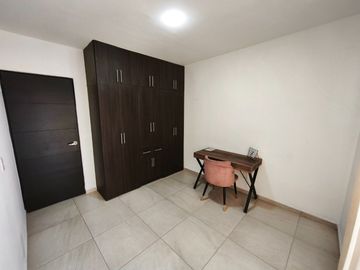 Casa Amueblada en Villa Universidad | Cerca de Puerto Interior y Hospitales