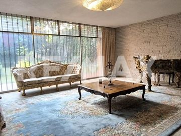 Casa en venta en Colonia Tlalpan Centro II, Alcaldía Tlalpan, CDMX  Ideal para vivir o invertir, 750 m2 de construccion.