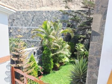 SE ALQUILA CASA DE 4HAB+4 BAÑOS + 2 COCHERAS EN LA PLANICIE ETAPA 2 LA MOLINA