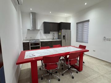 BODEGA EN VENTA, ENRIQUE MAZON, ZONA FERROCARRILERA, HERMOSILLO SONORA