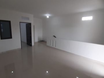 Rumah Baru 5 x 13 Duri Kepa Jakbar dekat tanjung duren