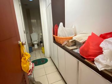 Dijual 2Br+ 1 di Apartemen Mediterania Garden, Lantai Sedang