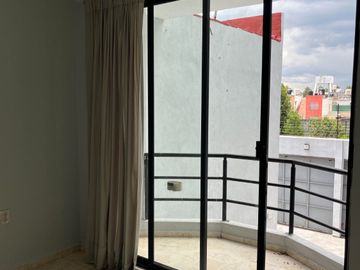 MP. CASA EN VENTA RANCHO SAN DIMAS
