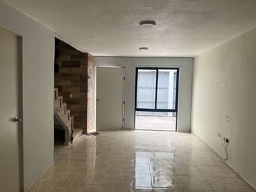 MP. CASA EN VENTA RANCHO SAN DIMAS