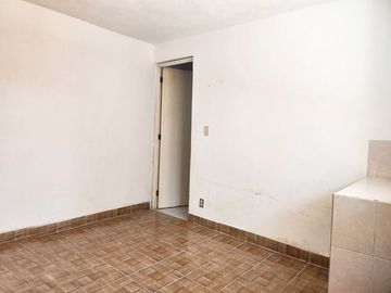 PROPIEDAD CON AMPLIO POTENCIAL Y UBICACIÓN ESTRATÉGICA EN SAN LORENZO, TULA DE ALLENDE.